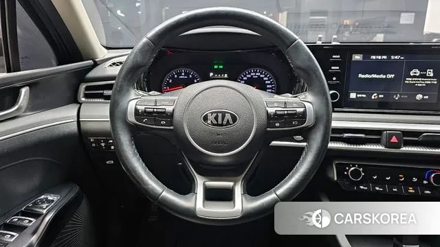 Kia K5 3rd generation 2021 Черный из Кореи, фото 4