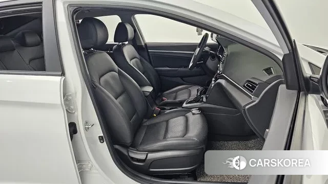 Hyundai The New Avante AD 2019 Белый из Кореи, фото 4