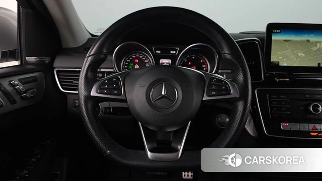 Mercedes-Benz GLE - Class W166 2018 Серебристо-серый из Кореи, фото 4