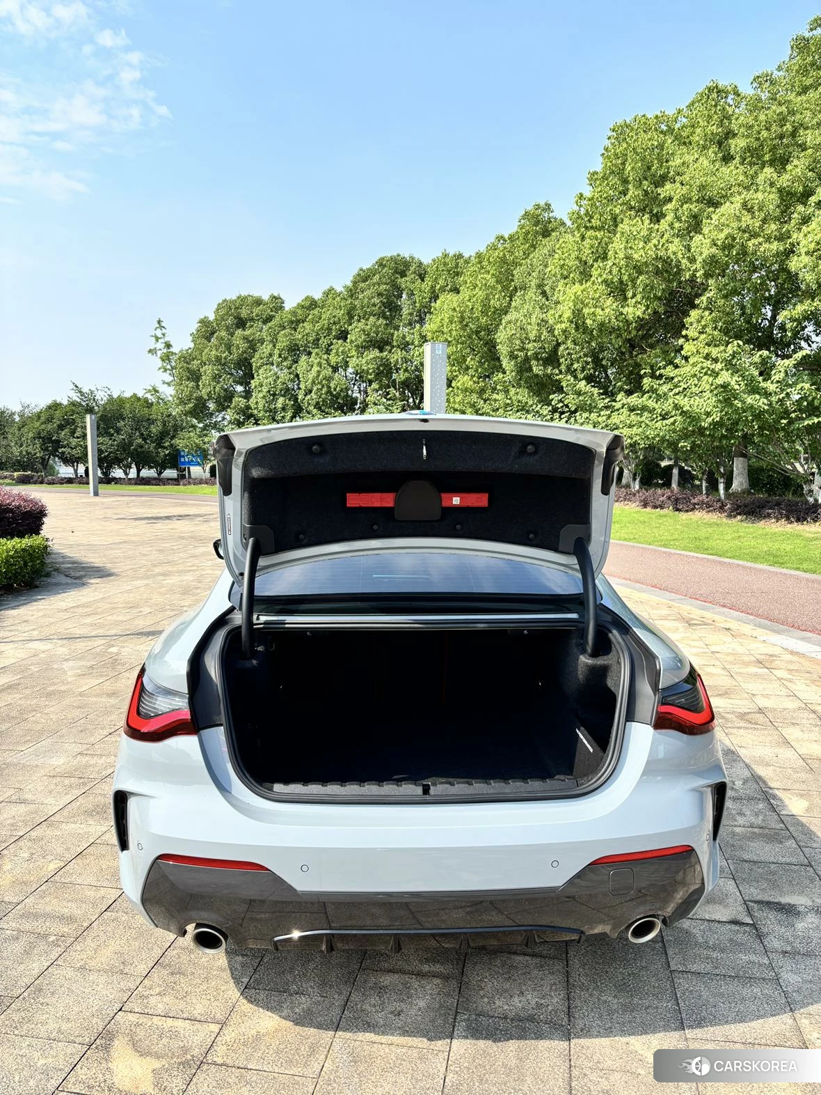 BMW 4 series 2024 Серебристо-серый из Китая, фото 4