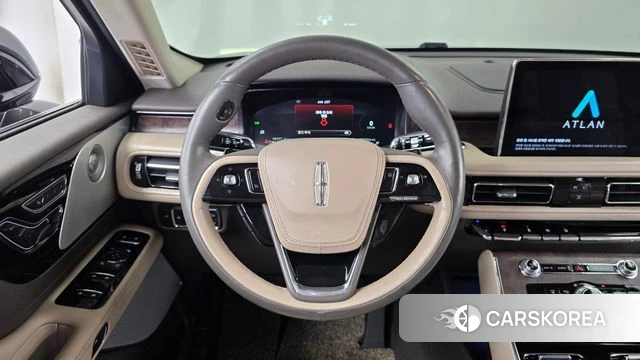 Lincoln Aviator 2nd generation 2021 Серый из Кореи, фото 4