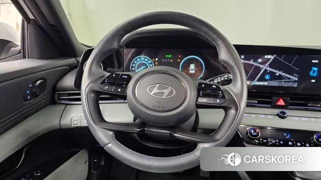 Hyundai The New Avante (CN7) 2023 Белый из Кореи, фото 4