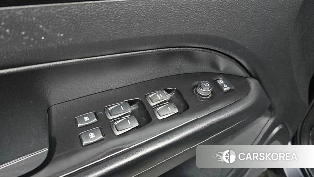 Ssangyong Rexton Sports 2021 Серебристо-серый из Кореи, фото 4