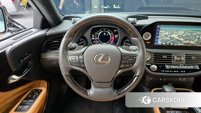 Lexus LS500 5th generation id 2884156 из Кореи 4