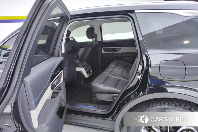 Lincoln Navigator 2024 Черный из Китая, фото 4