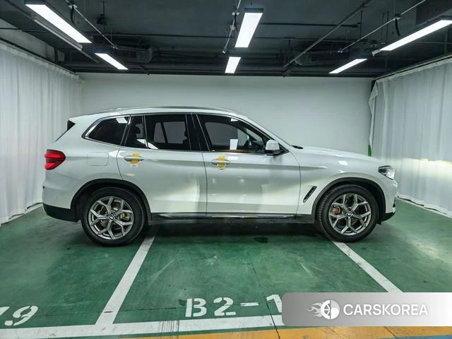 BMW X3 id 4208489 из Китая 4