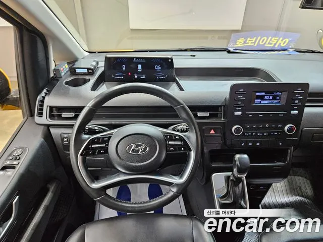 Hyundai Staria 2021 Желтый из Кореи, фото 4