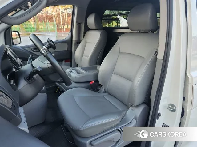 Hyundai The New Grand Starex 2020 Белый из Кореи, фото 4