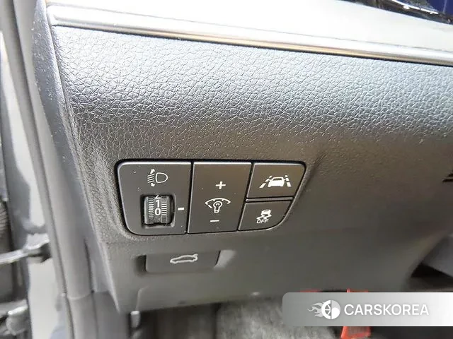 Kia K5 3rd generation 2023 Серый из Кореи, фото 4