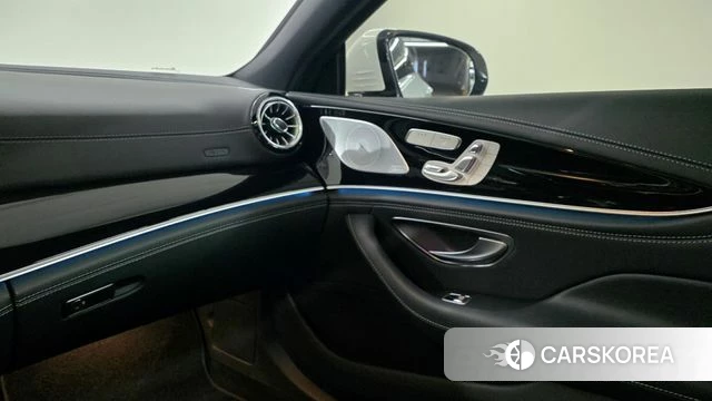 Mercedes-Benz AMG GT 2022 Белый из Кореи, фото 4