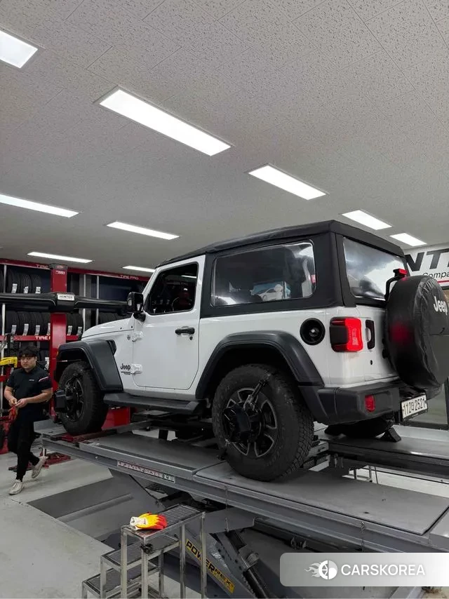 Jeep Wrangler (JL) 2019 Белый из Кореи, фото 4