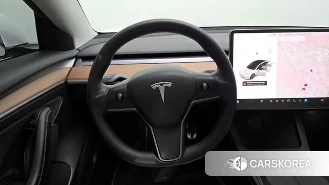 Tesla Model 3 2021 Белый из Кореи, фото 4