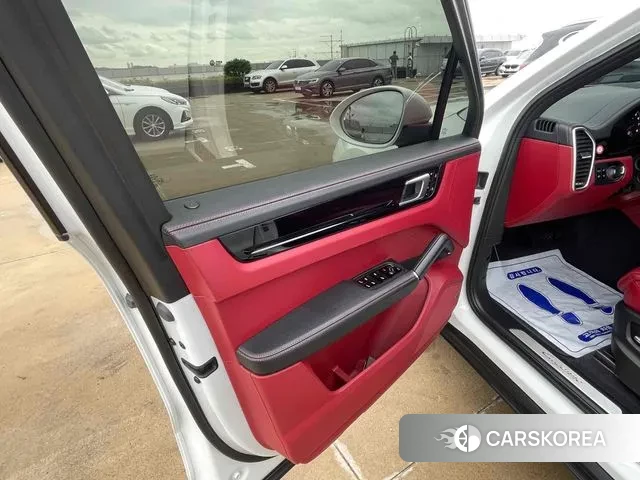 Porsche Cayenne (PO536) 2021 Белый из Кореи, фото 4