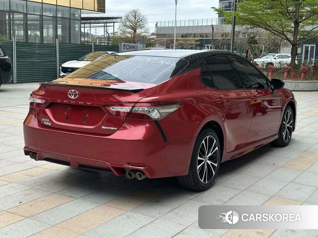 Toyota Camry 2019 Красный из Китая, фото 4