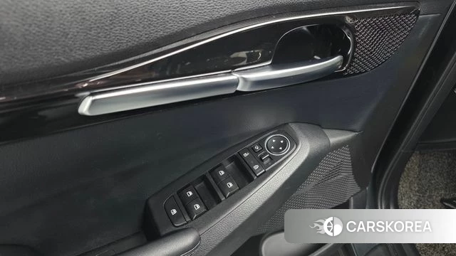 Kia Seltos 2020 Серый из Кореи, фото 4
