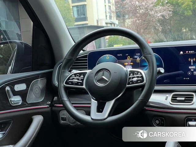 Mercedes-Benz GLE (import) 2023 Черный из Китая, фото 4