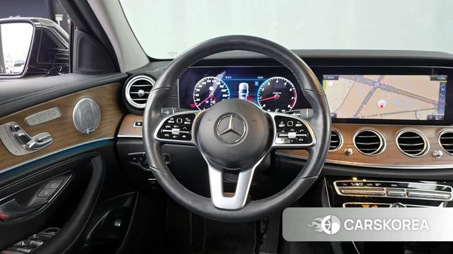 Mercedes-Benz E-Class W213 2020 Черный из Кореи, фото 4