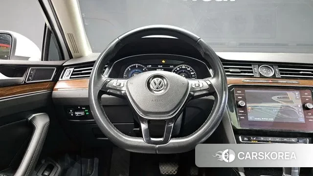 Volkswagen Passat GT (B8) 2018 Белый из Кореи, фото 4