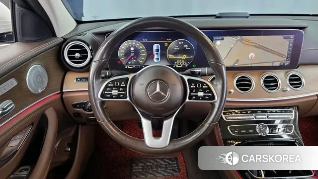 Mercedes-Benz E-Class W213 2019 Белый из Кореи, фото 4