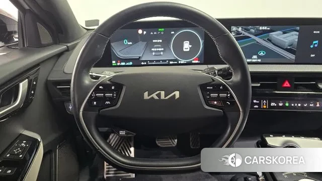 Kia EV6 2023 Белый из Кореи, фото 4