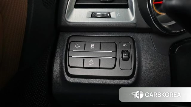 Ssangyong Tivoli Armor 2018 Белый из Кореи, фото 4