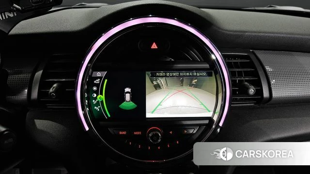 Mini Cooper 2021 Серебряный из Кореи, фото 4