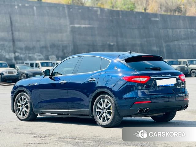 Maserati Levante 2018 Синий из Китая, фото 4