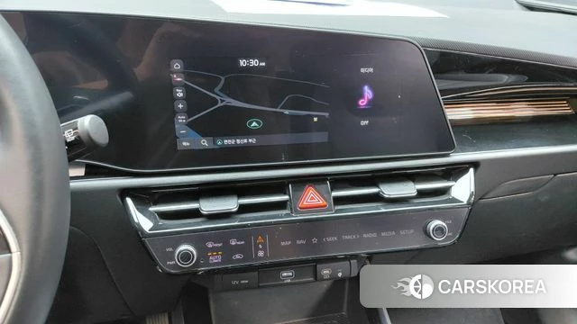 Kia Di Ol Nu Niro 2022 Белый из Кореи, фото 4