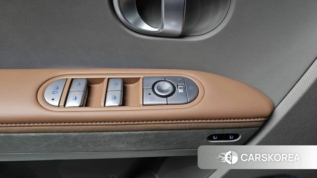 Hyundai Ionic 5 2022 Серебристо-серый из Кореи, фото 4