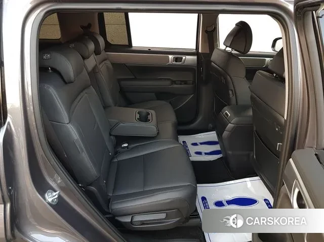 Hyundai Santa Fe (MX5) 2023 Серый из Кореи, фото 4