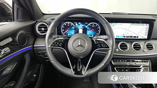 Mercedes-Benz E-Class W213 2022 Черный из Кореи, фото 4