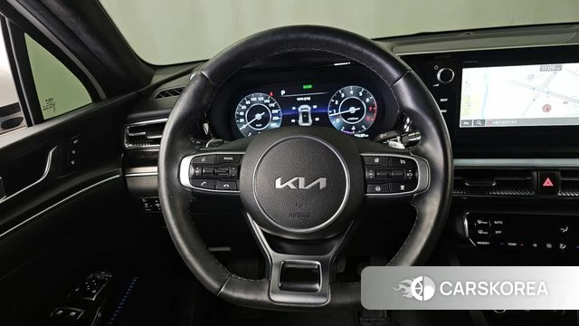 Kia K5 3rd generation 2023 Белый из Кореи, фото 4
