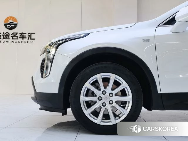 Cadillac XT4 2021 Белый из Китая, фото 4