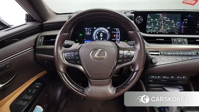 Lexus ES300h 7th generation 2019 Песочный из Кореи, фото 4