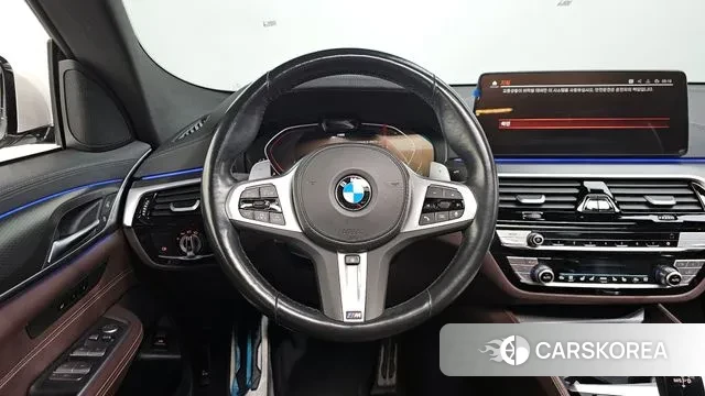 BMW 6 Series GT (G32) 2023 Белый из Кореи, фото 4