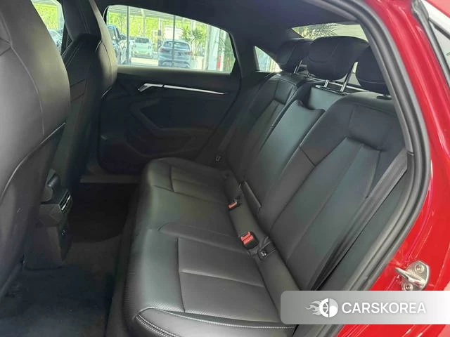 Audi A3 2022 Красный из Китая, фото 4