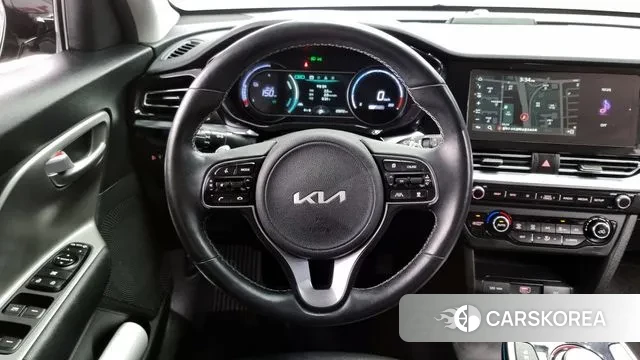 Kia Niro Plus 2022 Черный из Кореи, фото 4