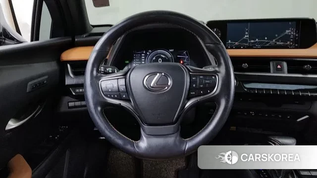 Lexus UX250h 2019 Серебристо-серый из Кореи, фото 4