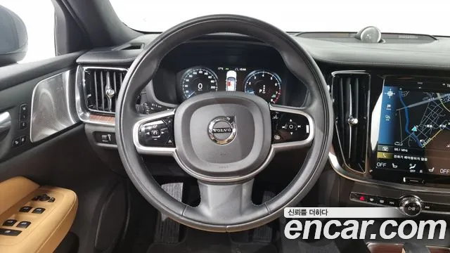 Volvo V60 Cross-Country 2nd Generation id 2707250 из Кореи 4