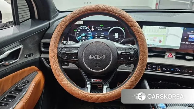 Kia Sportage 5th Generation Hybrid 2023 Белый из Кореи, фото 4