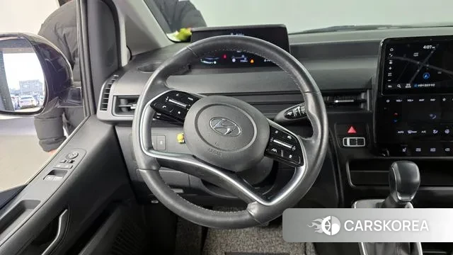 Hyundai Staria 2023 Серебряный из Кореи, фото 4