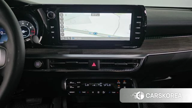 Kia K5 3rd generation 2023 Серый из Кореи, фото 4