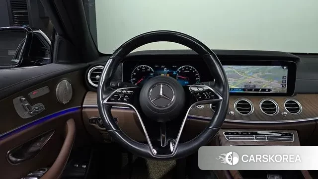 Mercedes-Benz E-Class W213 2021 Черный из Кореи, фото 4