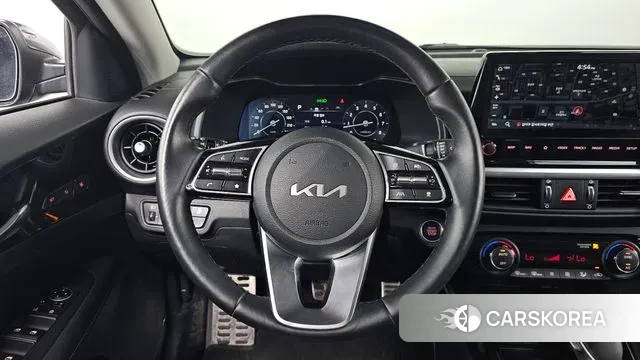 Kia The New K3 2nd generation 2022 Серый из Кореи, фото 4