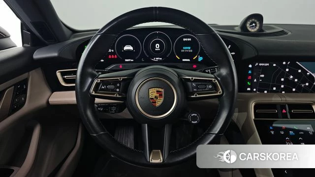 Porsche Taycan 2021 Коричневый из Кореи, фото 4