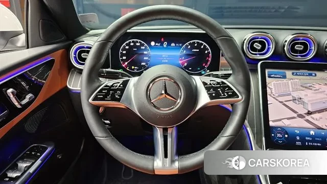 Mercedes-Benz C-Class W206 2023 Белый из Кореи, фото 4