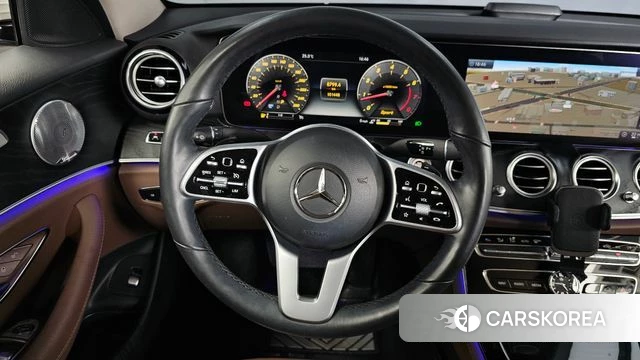Mercedes-Benz E-Class W213 2019 Белый из Кореи, фото 4