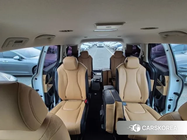 Kia Carnival 4th generation 2023 Белый из Кореи, фото 4