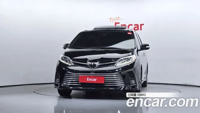 Toyota Sienna 2019 Черный из Кореи, фото 4