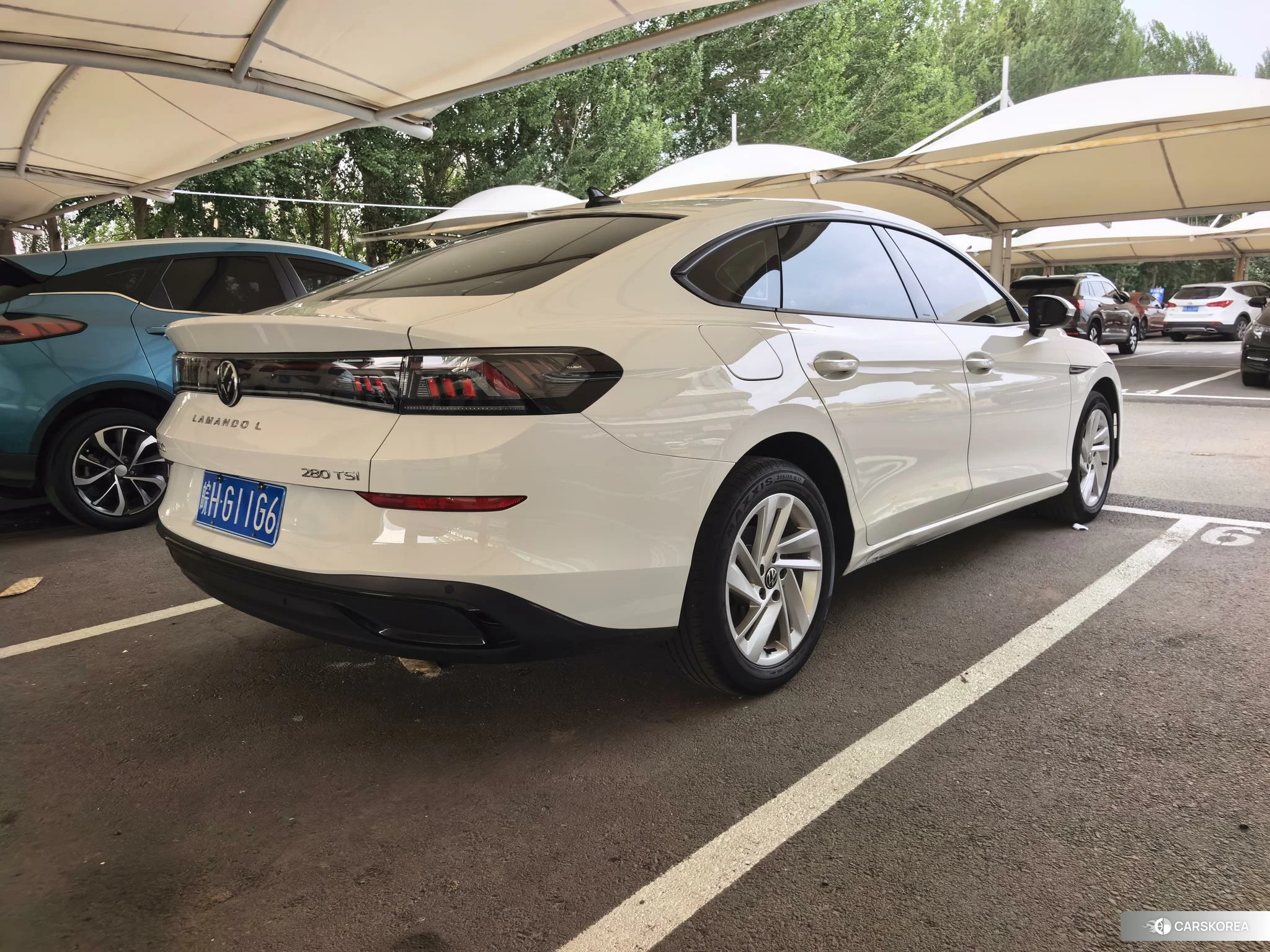 Volkswagen Lingdu 2023 Белый из Китая, фото 4
